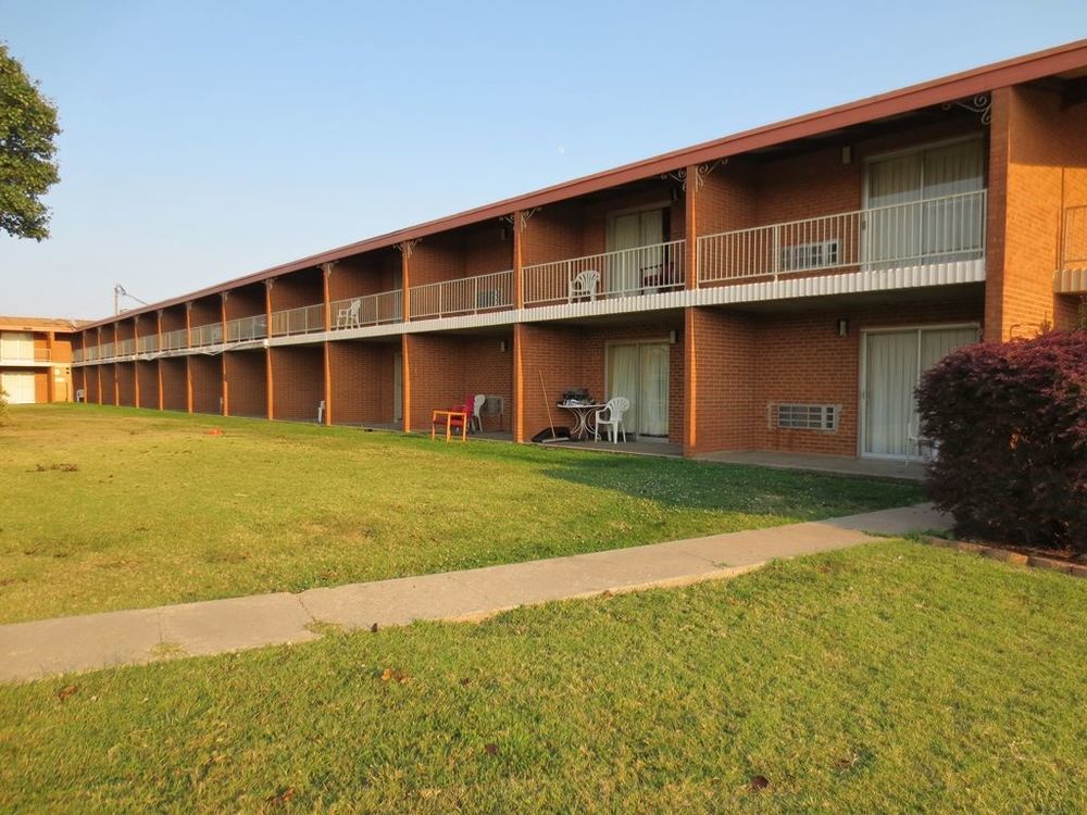 Americas Best Value Inn Abilene Exterior photo