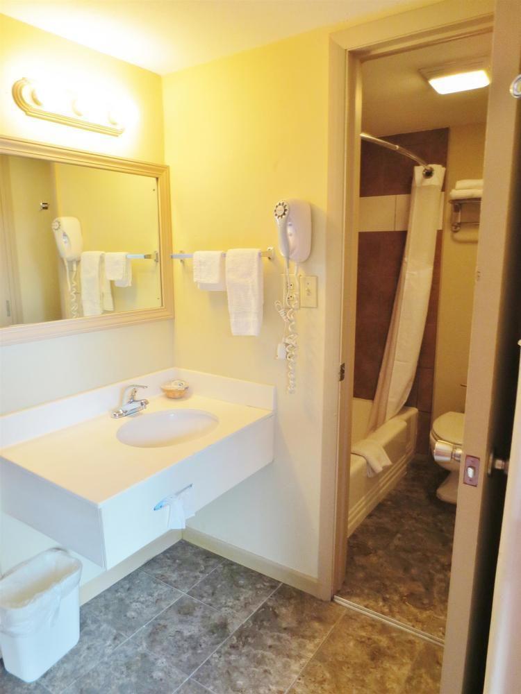 Americas Best Value Inn Abilene Exterior photo