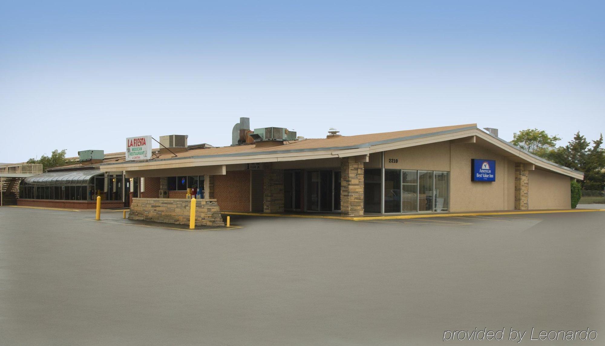 Americas Best Value Inn Abilene Exterior photo