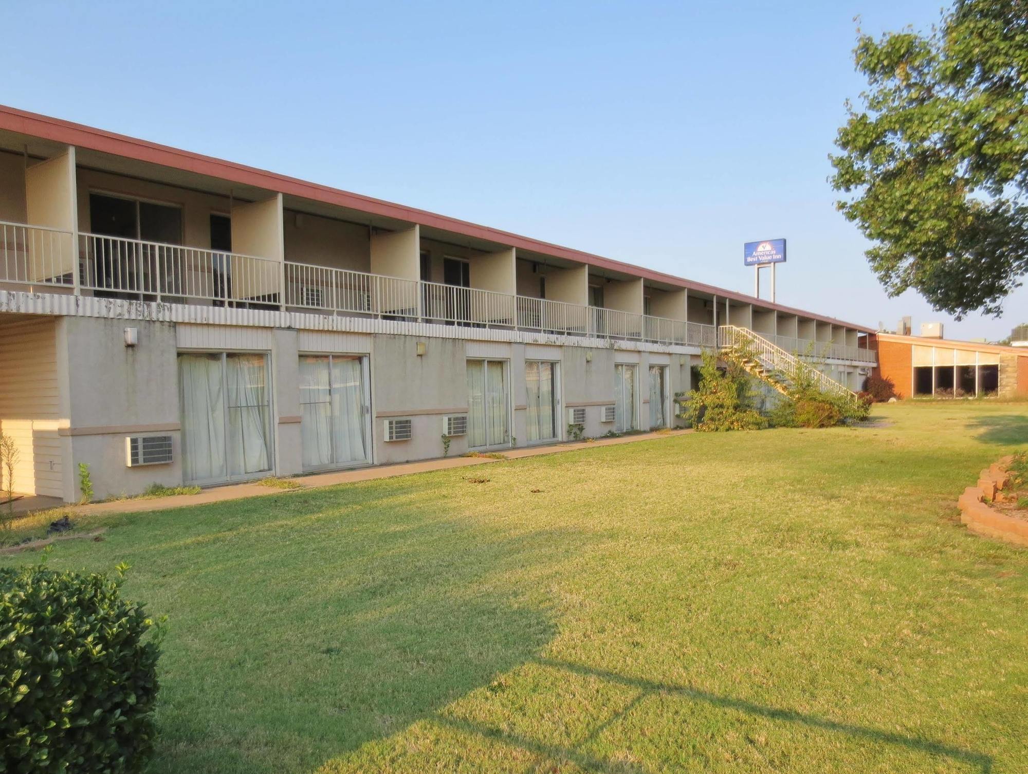 Americas Best Value Inn Abilene Exterior photo